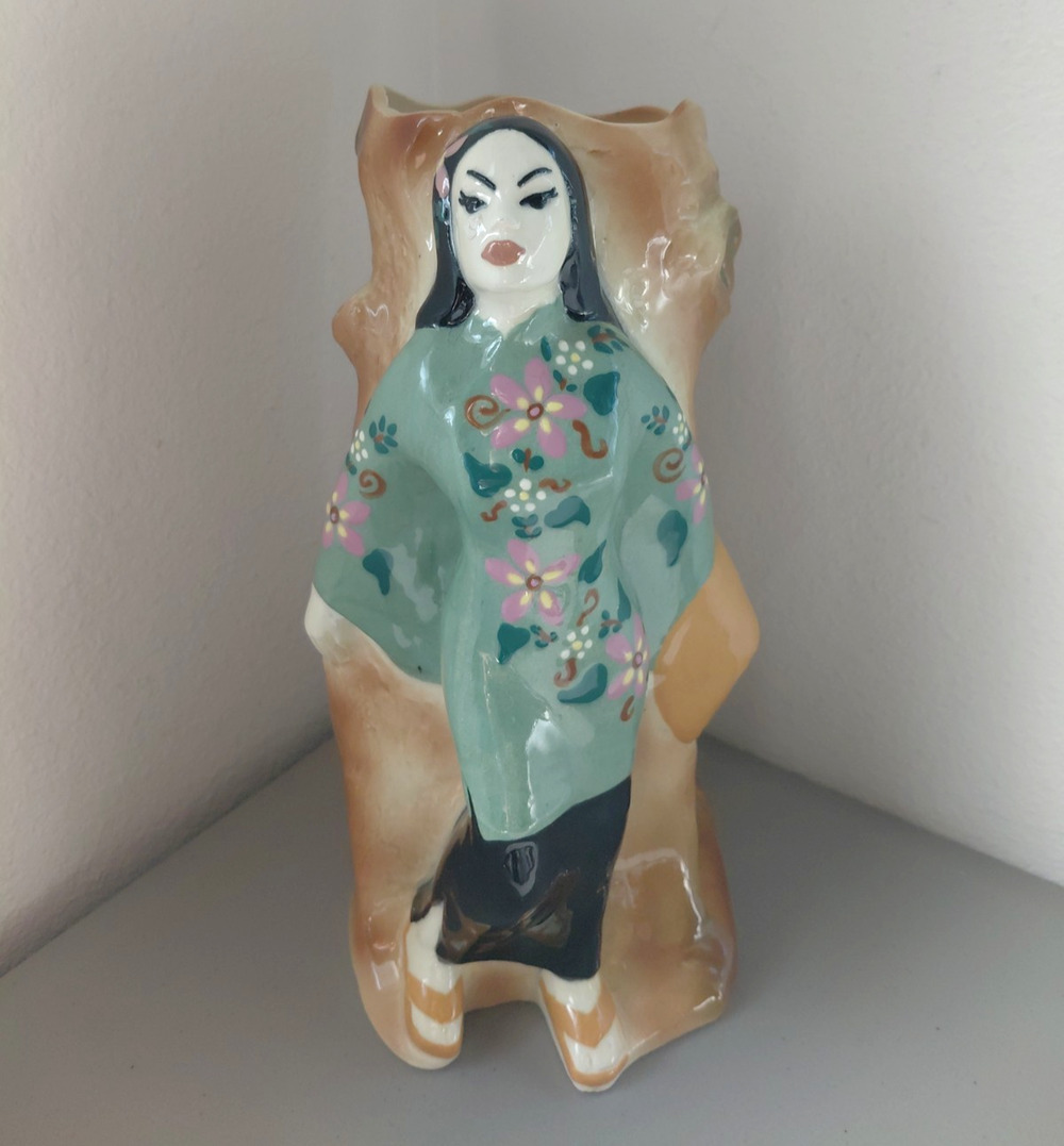 VTG Glazed Vase Pottery Planter Mid Century Modern Asian Lady Leaning on Tree 3D